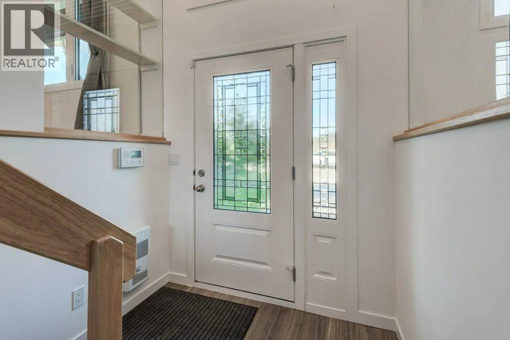 112 Selkirk Drive SW