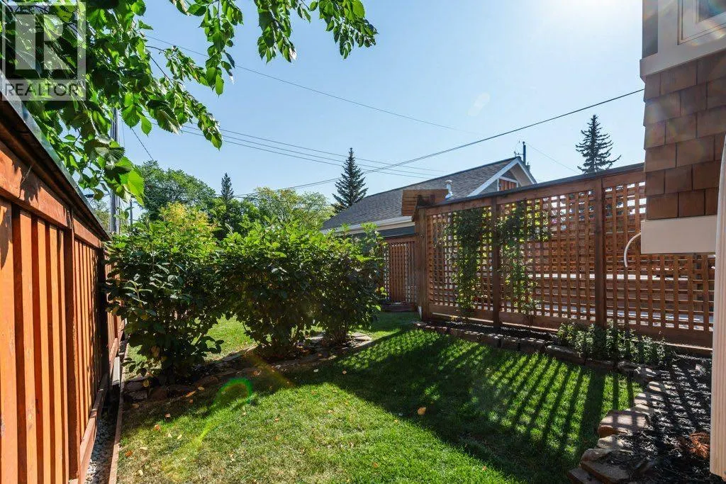 112 Selkirk Drive SW