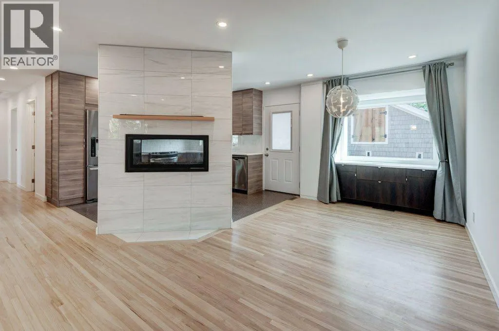 112 Selkirk Drive SW