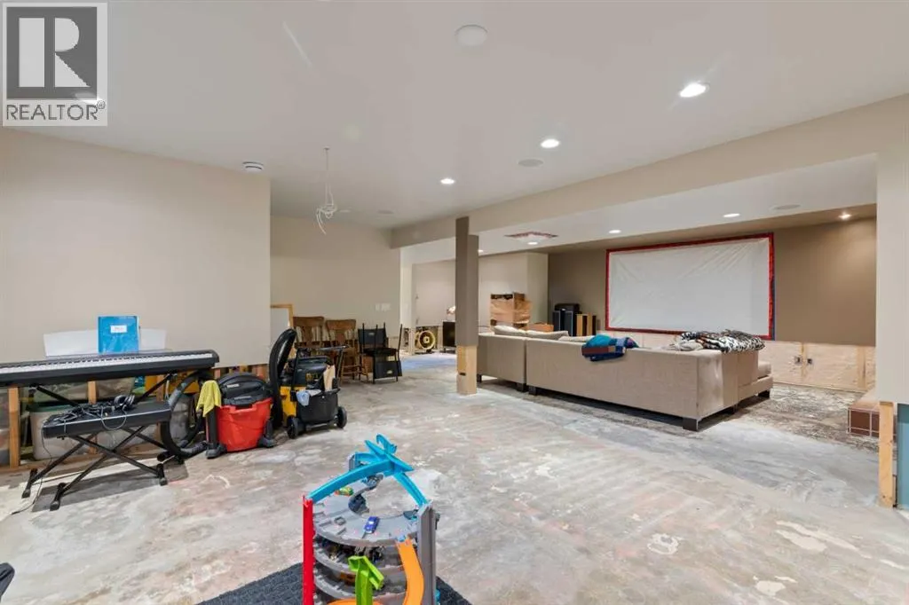 6847 Lawrence Court SW