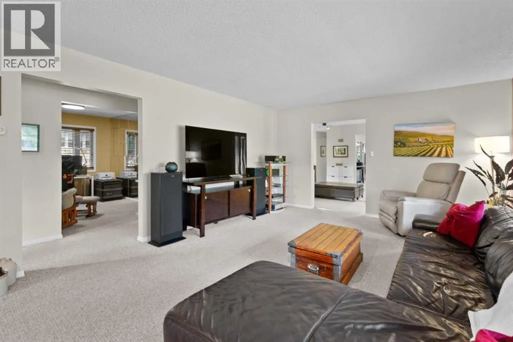 6847 Lawrence Court SW