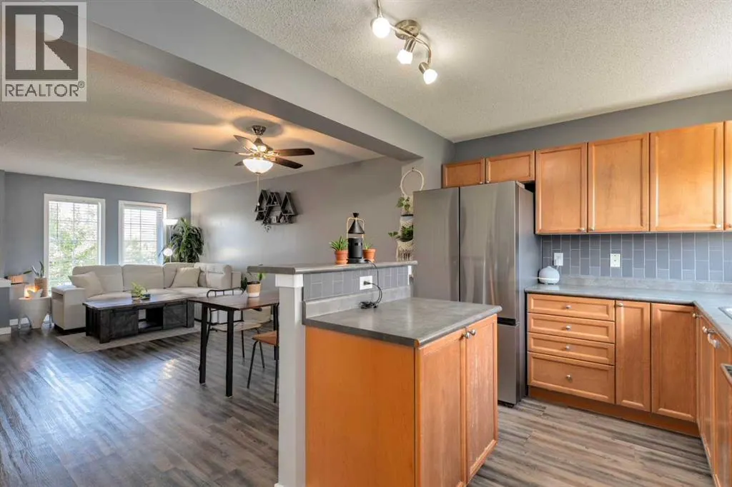 370 Elgin View SE