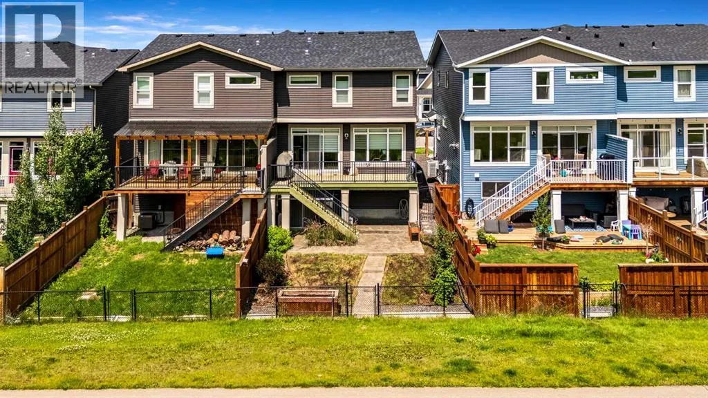 75 Fireside Crescent
