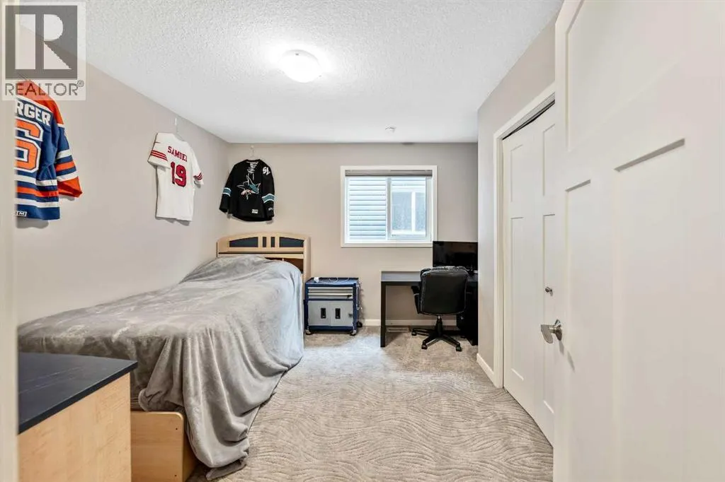75 Fireside Crescent