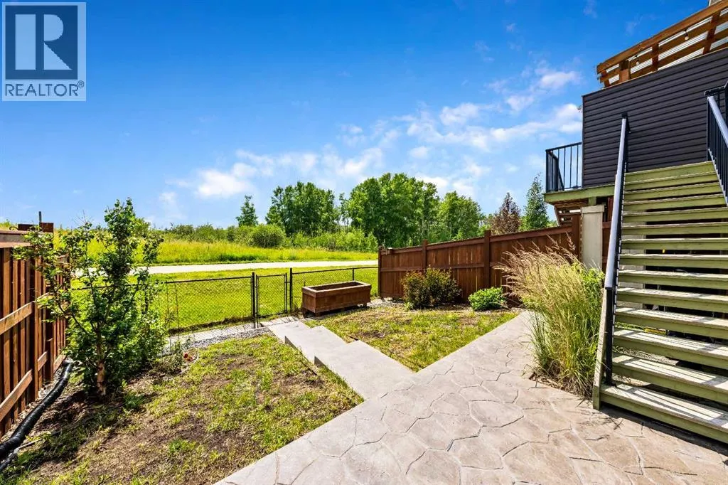 75 Fireside Crescent