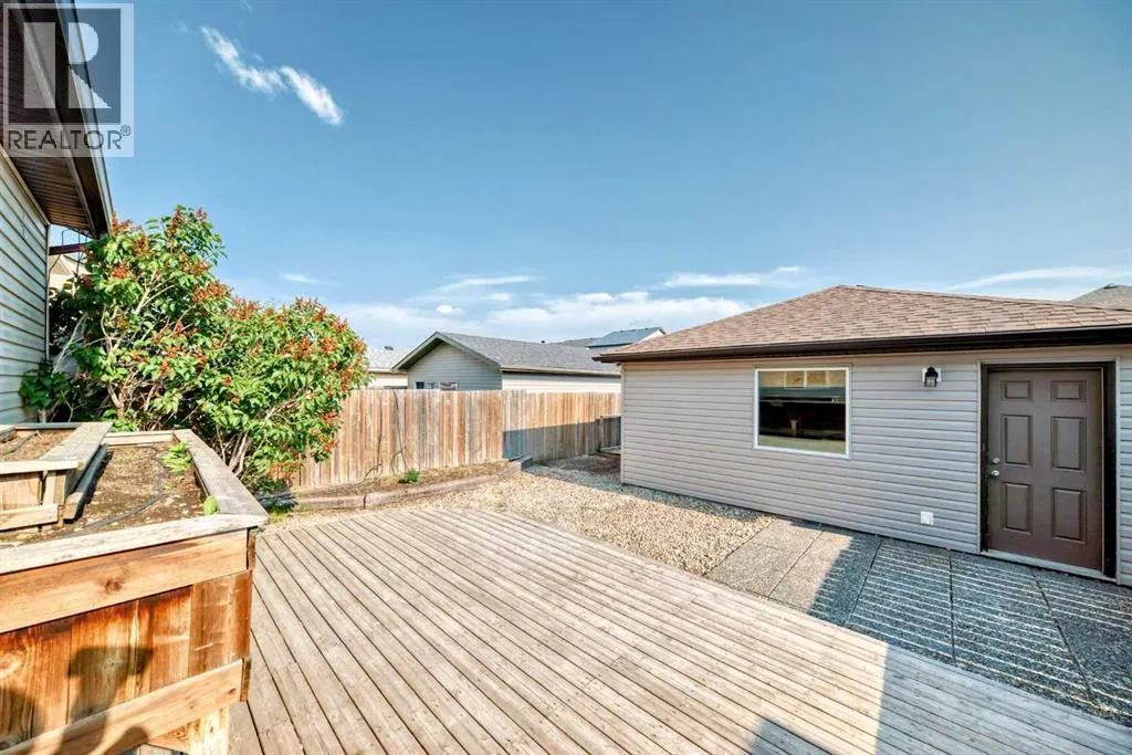 11 Skyview Springs Manor NE