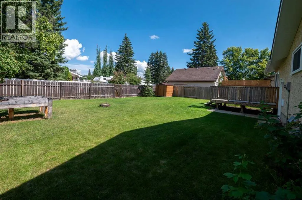 19 Sherwood Crescent