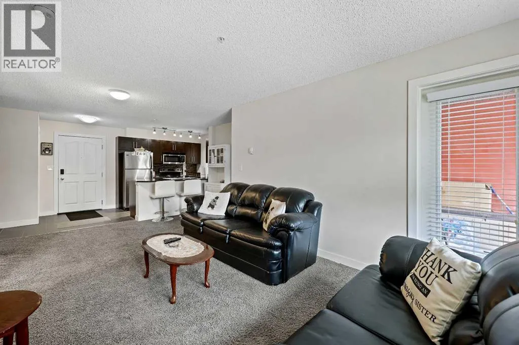 2212, 403 Mackenzie Way SW