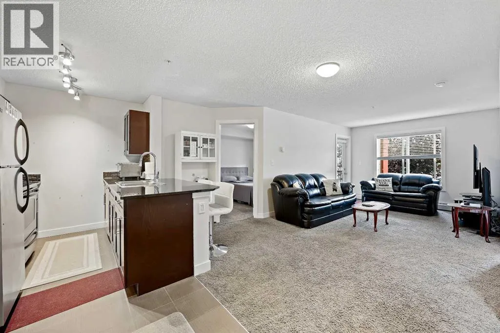 2212, 403 Mackenzie Way SW