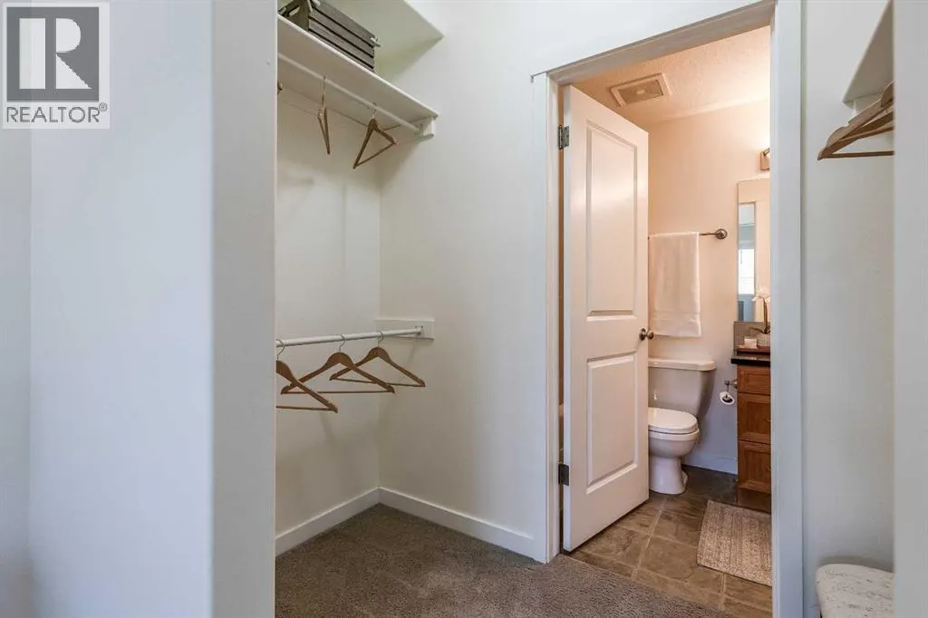 403, 19 Terrace View NE