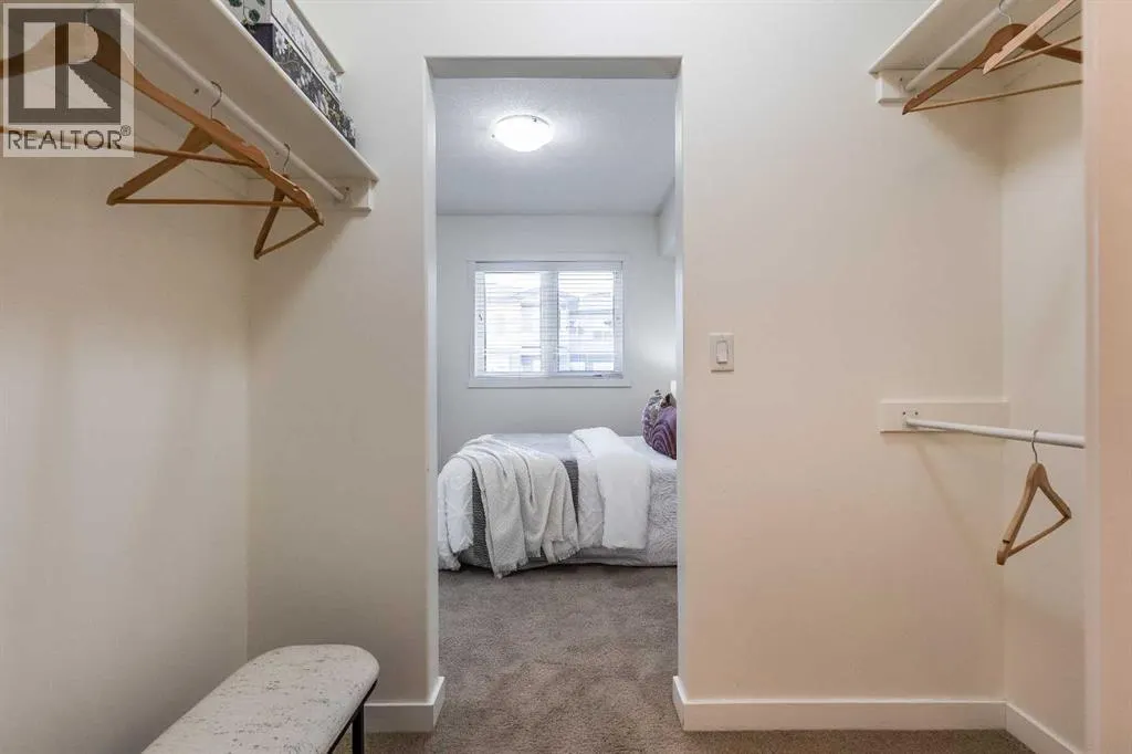 403, 19 Terrace View NE