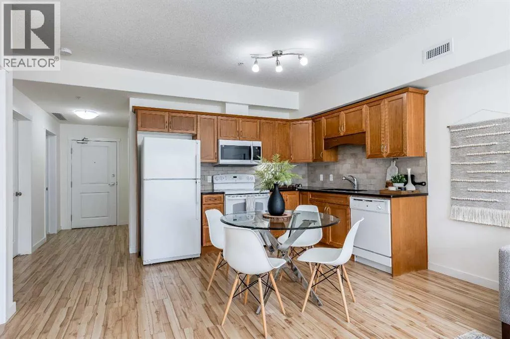 403, 19 Terrace View NE