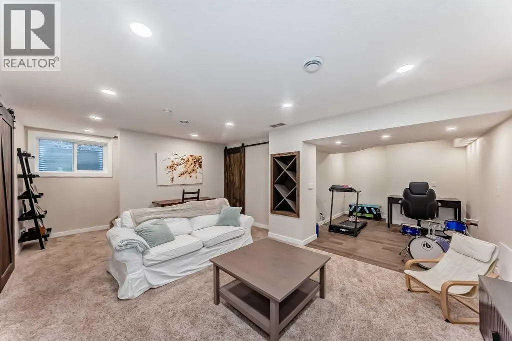 60 Sage Berry Road NW