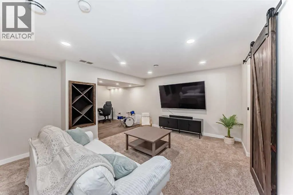 60 Sage Berry Road NW