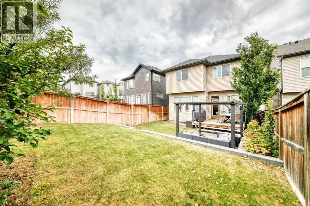 60 Sage Berry Road NW