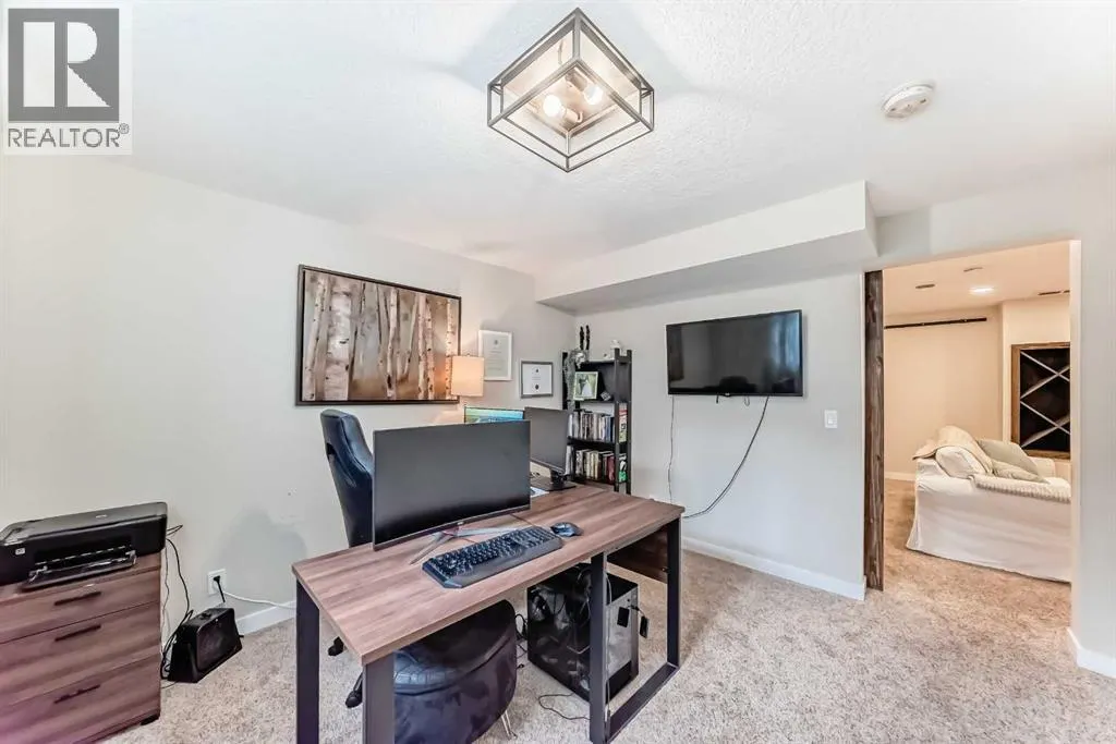 60 Sage Berry Road NW