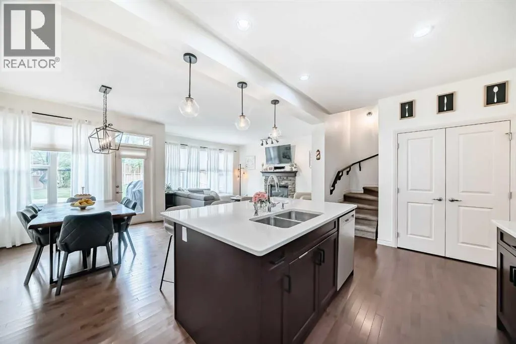 60 Sage Berry Road NW