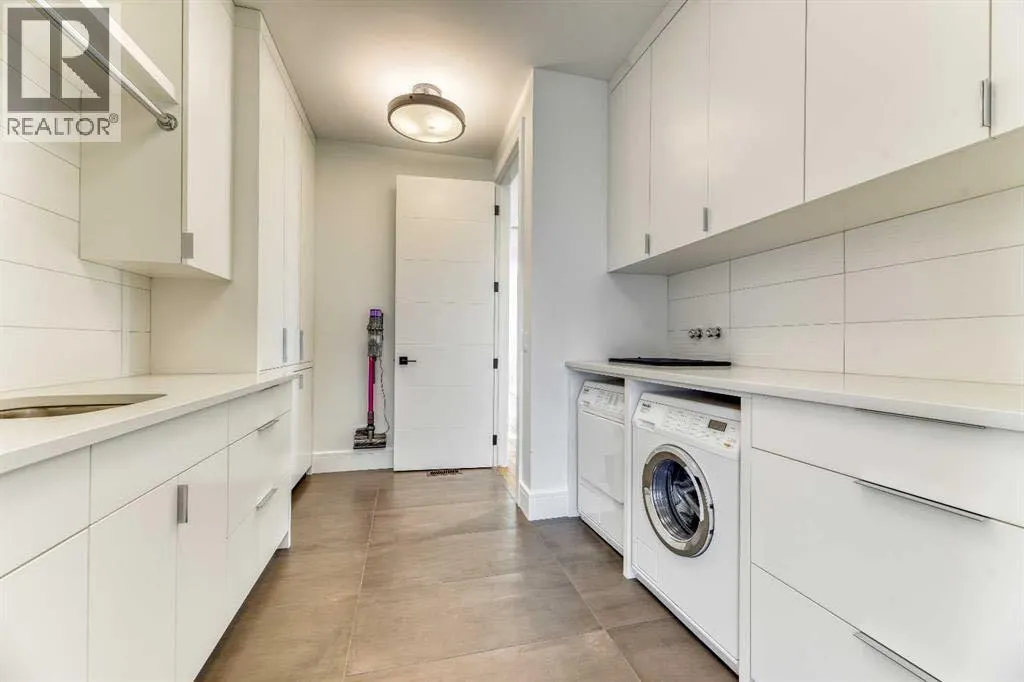 55 Mahogany Island SE