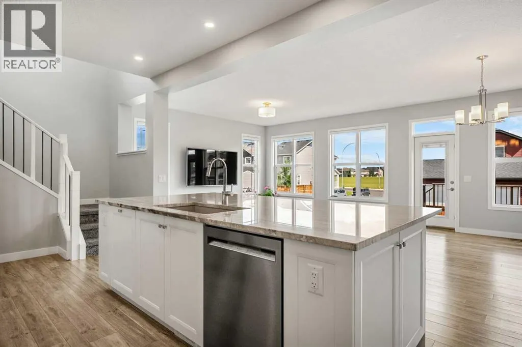 212 Magnolia Heath SE