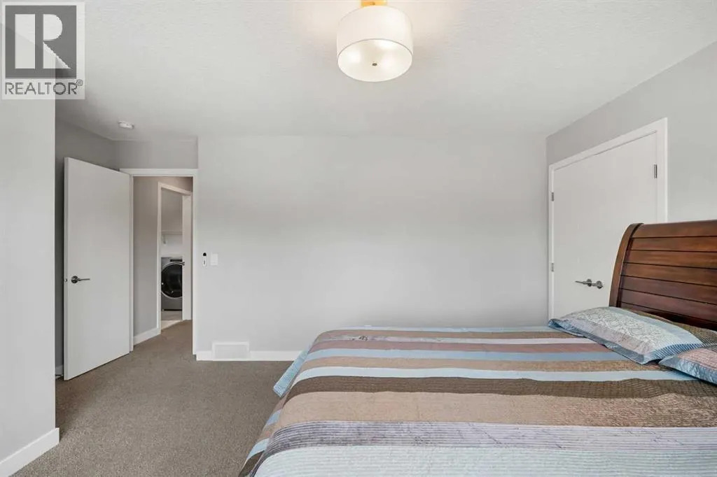 212 Magnolia Heath SE