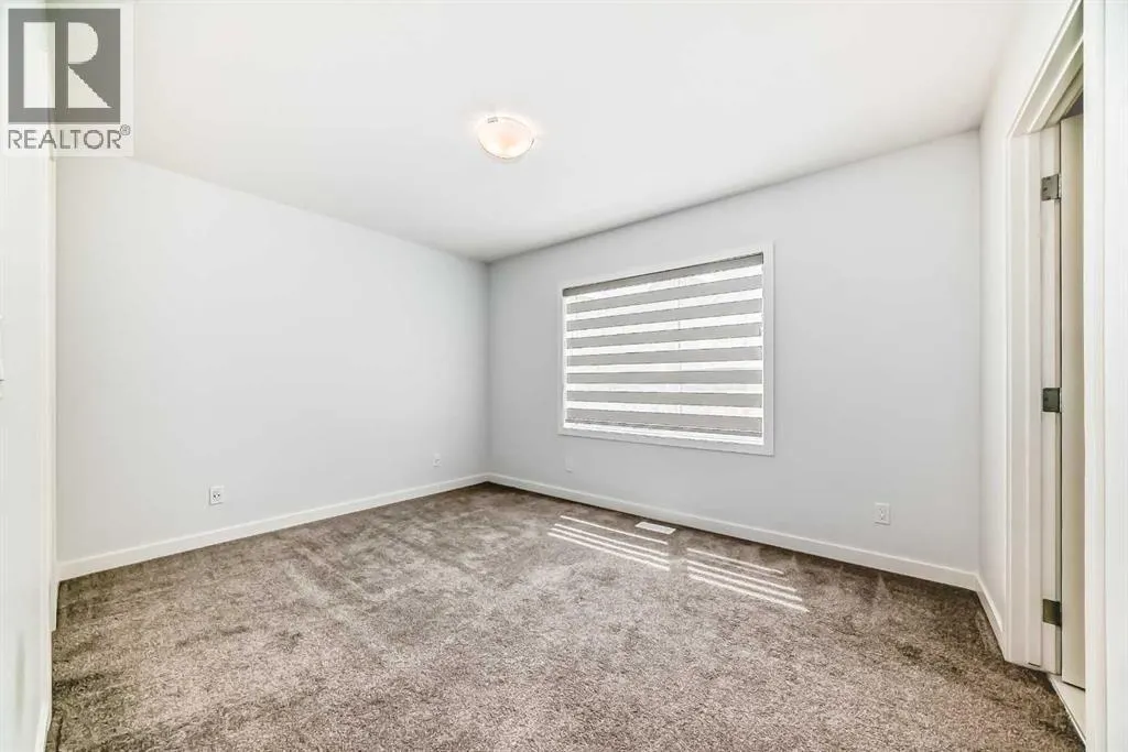 106, 75 Evanscrest Common NW