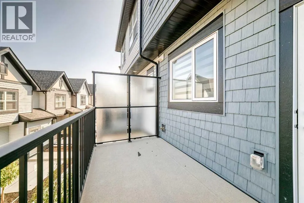 106, 75 Evanscrest Common NW