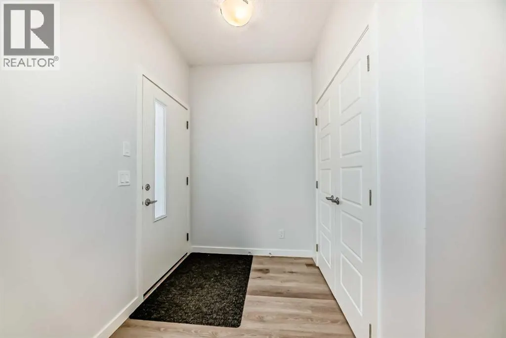 106, 75 Evanscrest Common NW