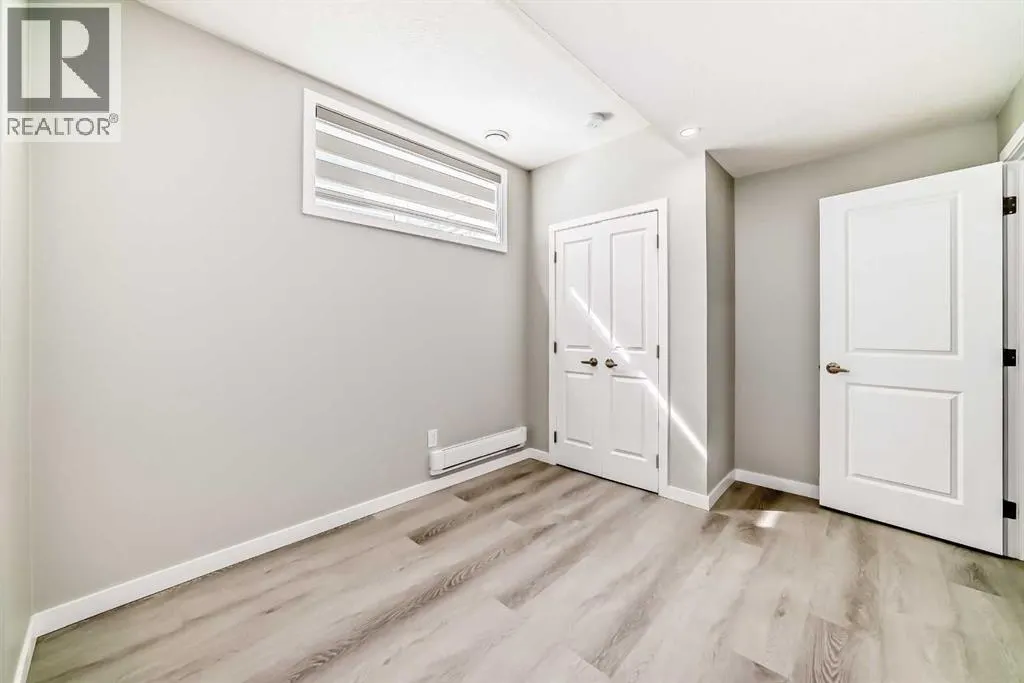 106, 75 Evanscrest Common NW