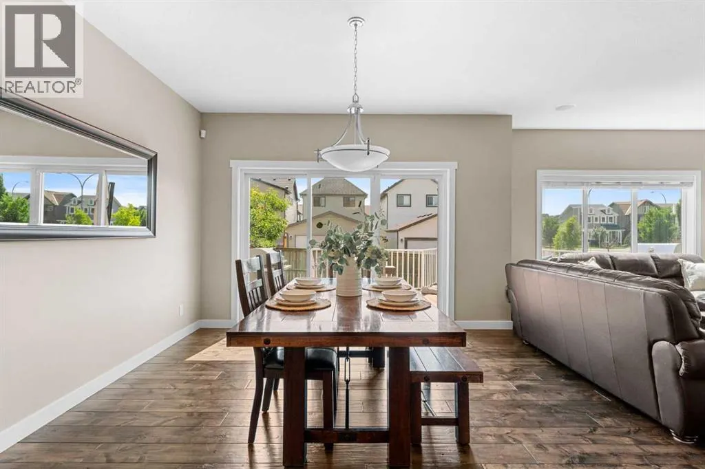 240 Copperpond Green SE