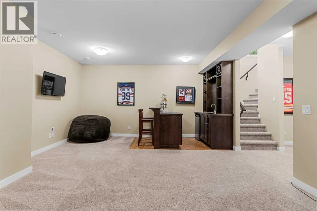 240 Copperpond Green SE