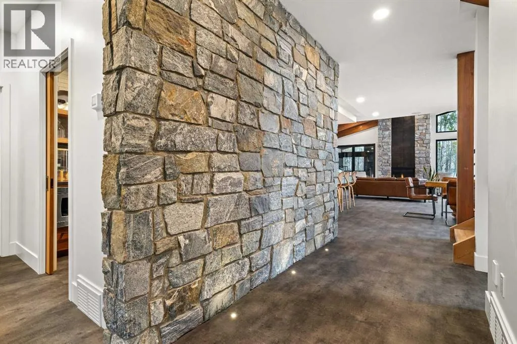 53, 704041 Range Road 72