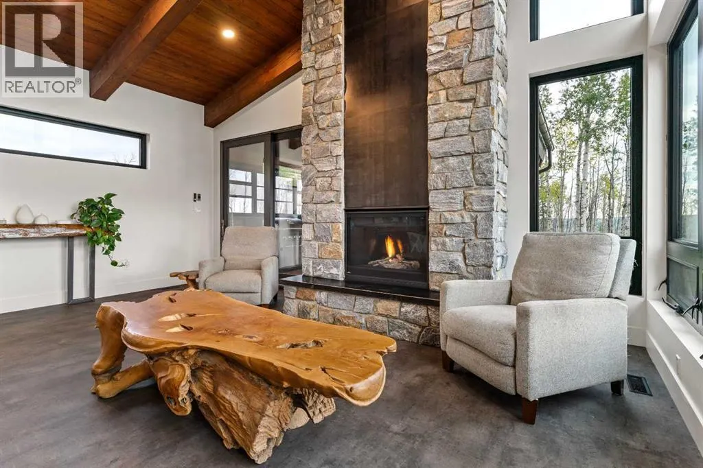 53, 704041 Range Road 72