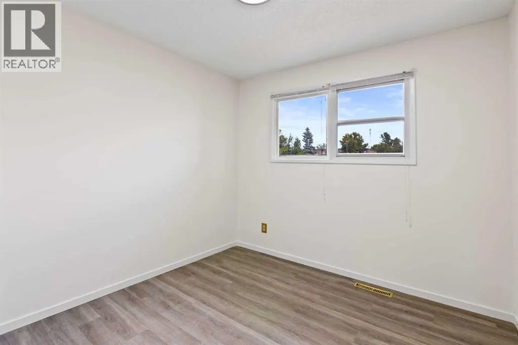 18 Harmon Place SW