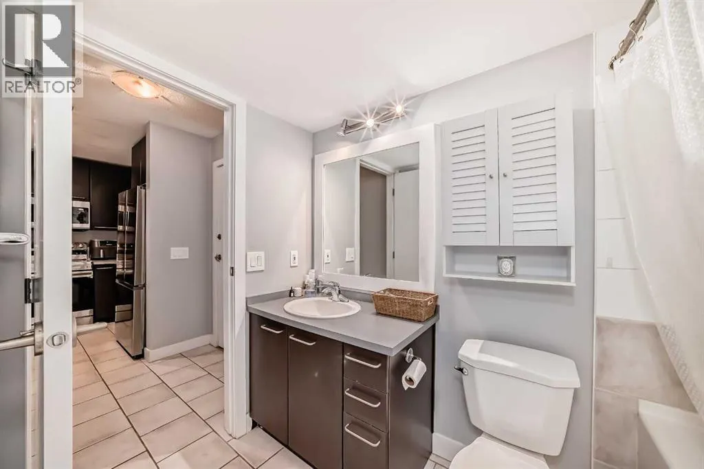 119, 35 Richard Court SW