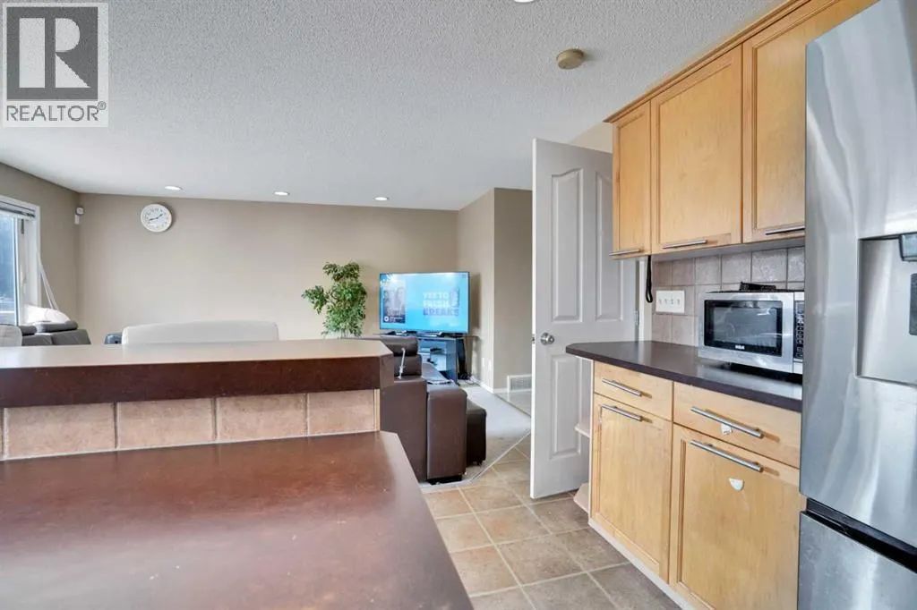 228 Covehaven Terrace NE