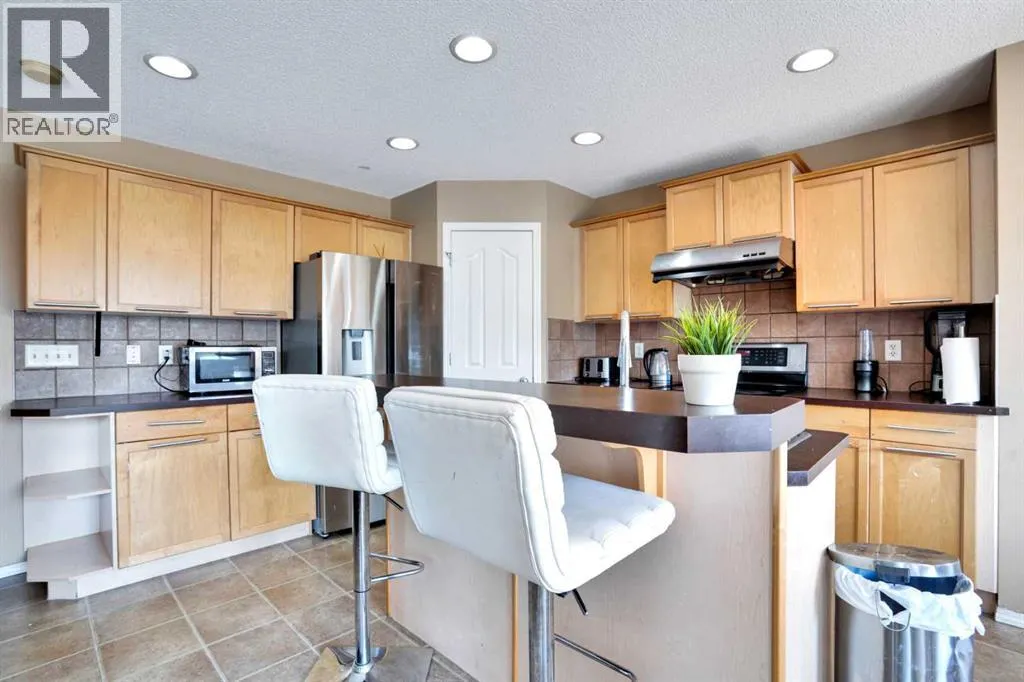 228 Covehaven Terrace NE