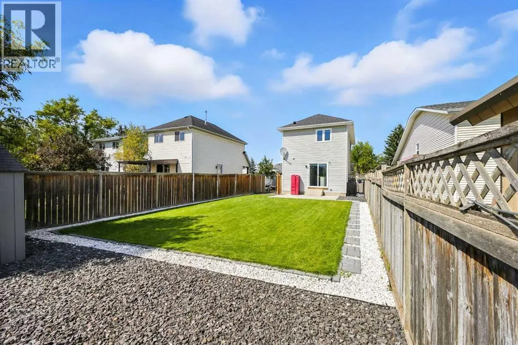 99 Erin Road SE
