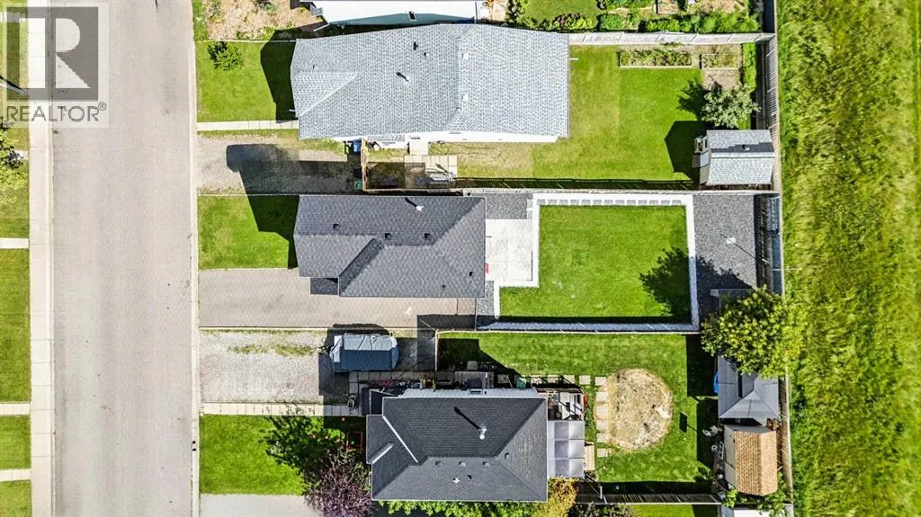 99 Erin Road SE