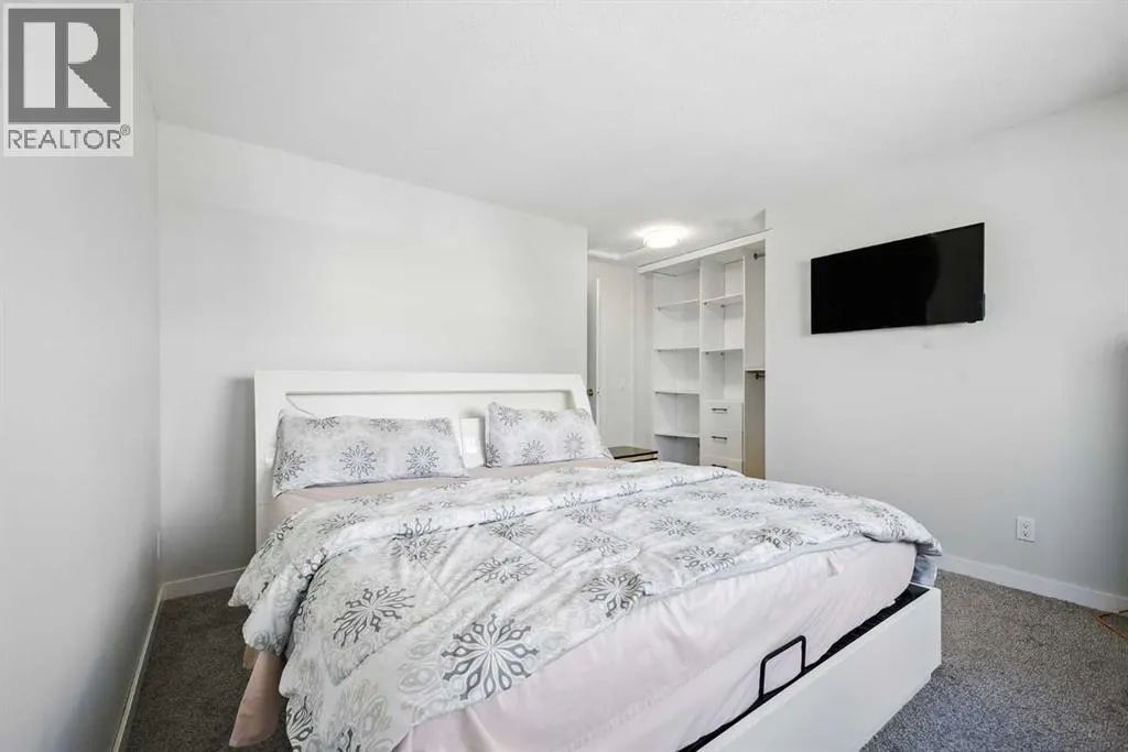 99 Erin Road SE