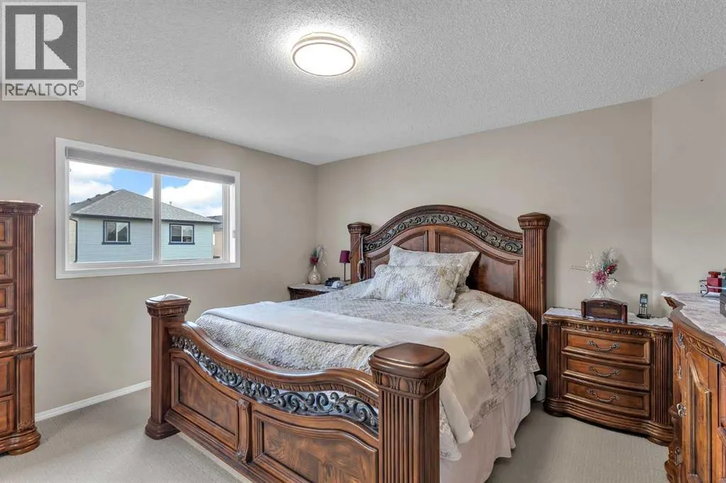 138 Saddlecrest Park NE