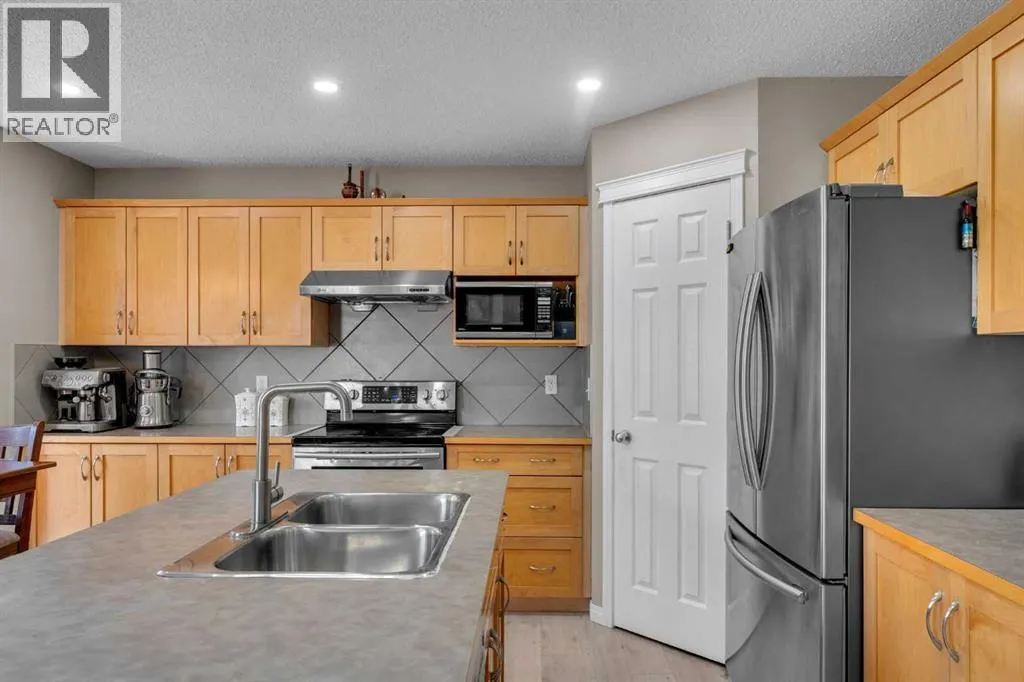 138 Saddlecrest Park NE
