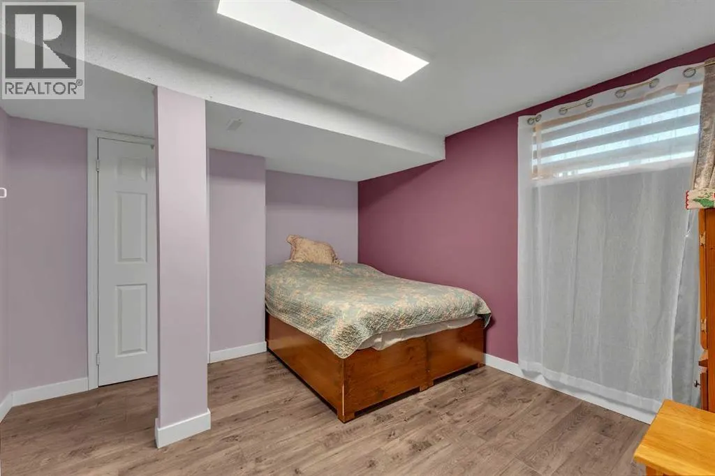 138 Saddlecrest Park NE