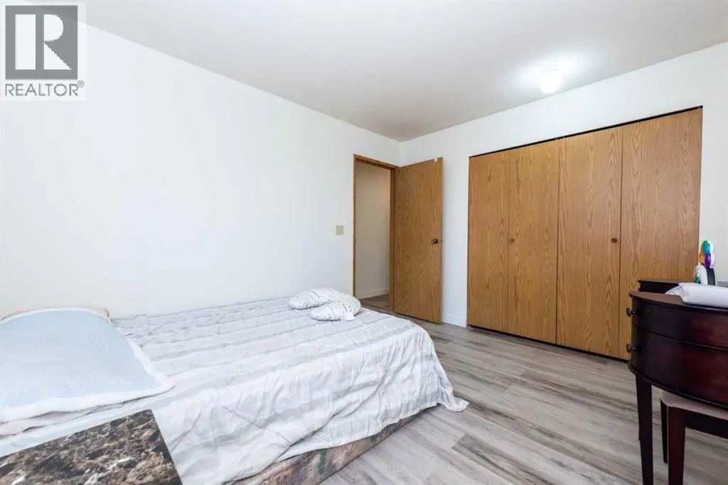206, 333 Garry Crescent NE