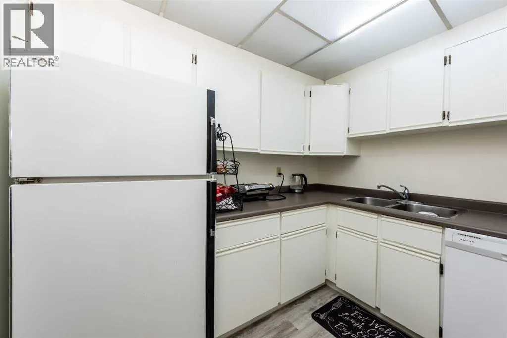 206, 333 Garry Crescent NE