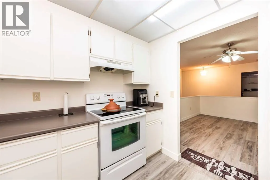 206, 333 Garry Crescent NE