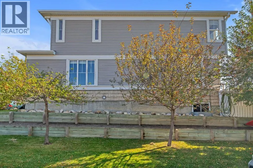 140 Tuscany Ridge Terrace NW