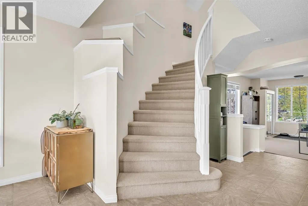 140 Tuscany Ridge Terrace NW
