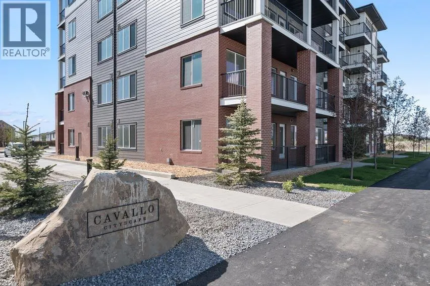 2307, 395 Skyview Parkway NE