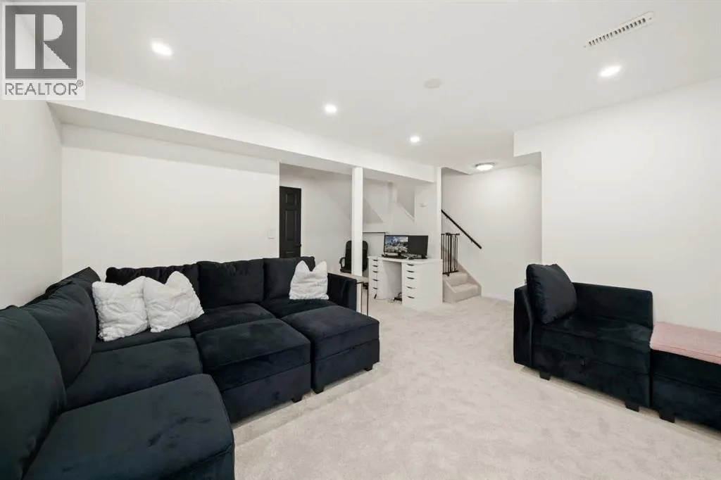 52 Applecroft Road SE