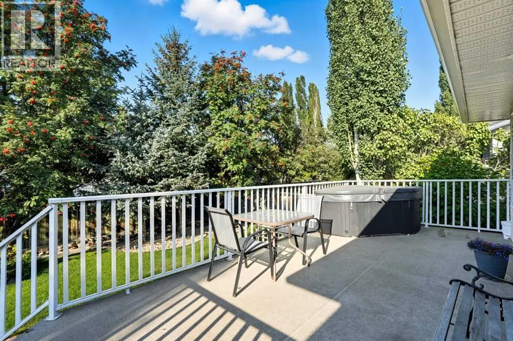 12 Bow Way